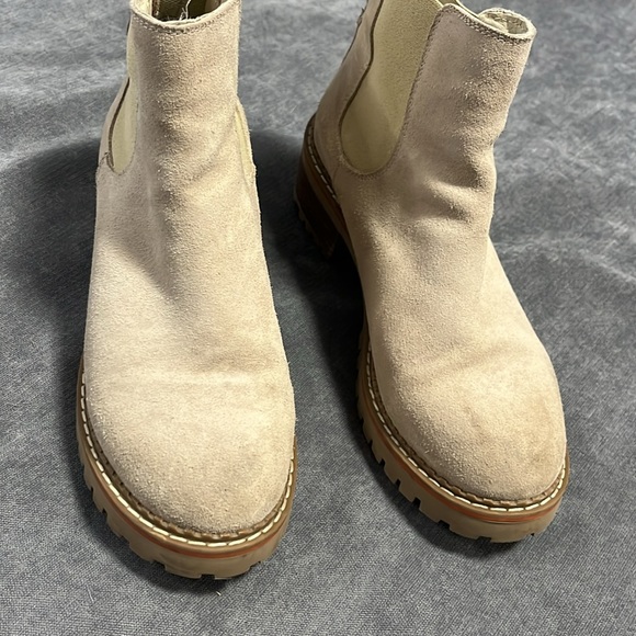 Bertuchi Leather Chelsea Boot size 39/8.5 - Picture 6 of 7